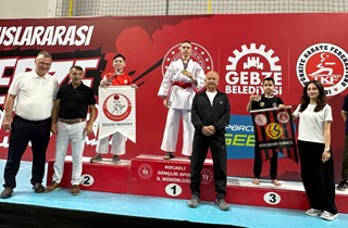 Gemlik Belediyespor Karate Takımı'ndan Gebze'de Büyük Başarı: 8 Sporcu, 8 Madalya!